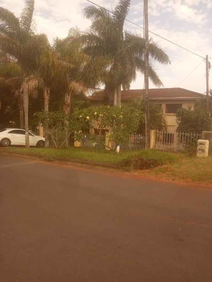 Stesh Margate Holiday House 12 Sleeper Exterior photo